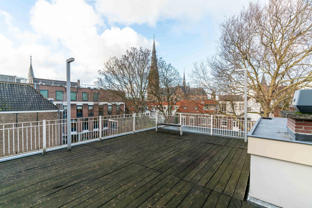Balkon aan de achterzijde
